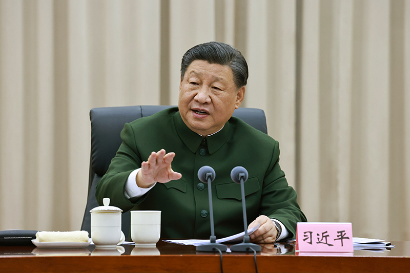 11月29日，，，，，，，，中共中央总书记、国家主席、中央军委主席习近平到武警海警总队东海海区指挥部视察。。。。。这是习近平揭晓主要讲话。。。。。